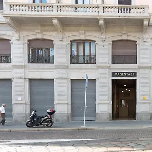  Apartment In The Heart Of Milano!
