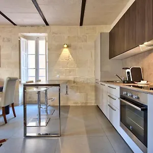 Vallettastay - Orangerie Two Bedroom 402 Apartamento La Valeta